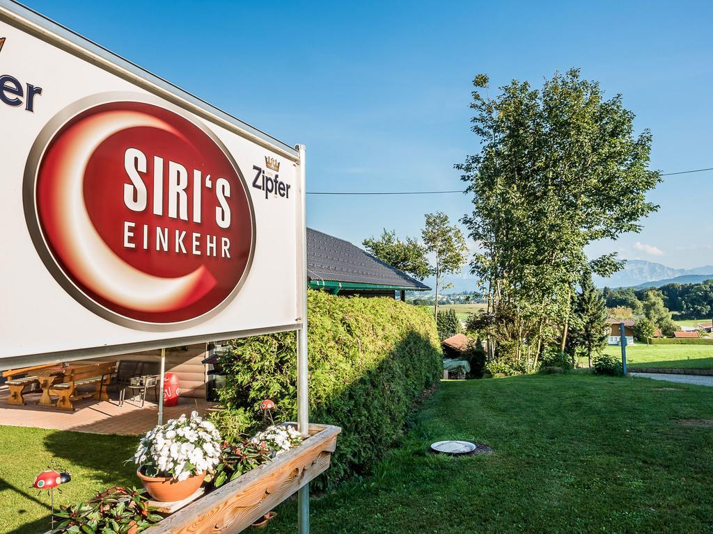 Siri'S Einkehr Hotel St Georgen im Attergau Bagian luar foto