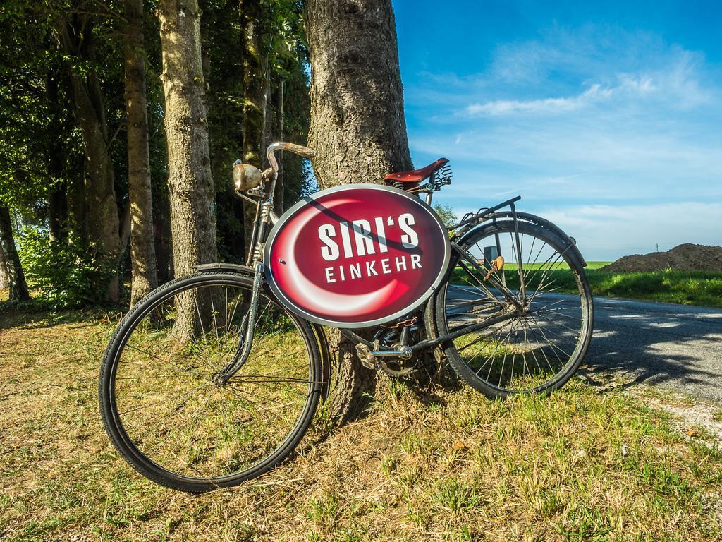 Siri'S Einkehr Hotel St Georgen im Attergau Bagian luar foto