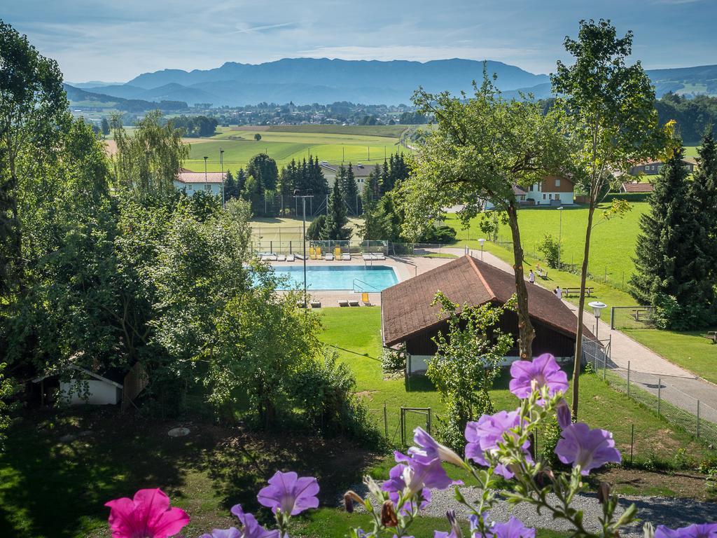 Siri'S Einkehr Hotel St Georgen im Attergau Bagian luar foto